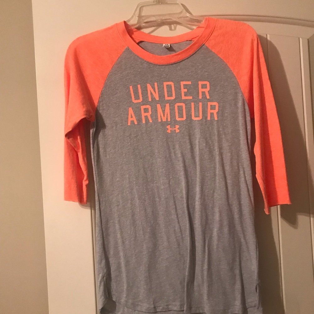 Under Armour Women’s Shirt